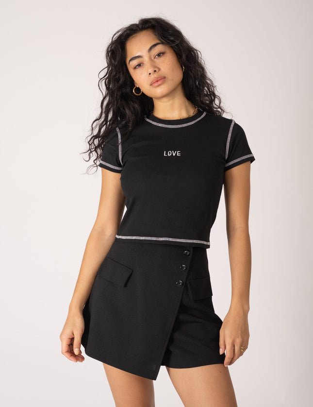 TILTIL Lovable Tee Black Seam White - Things I Like Things I Love