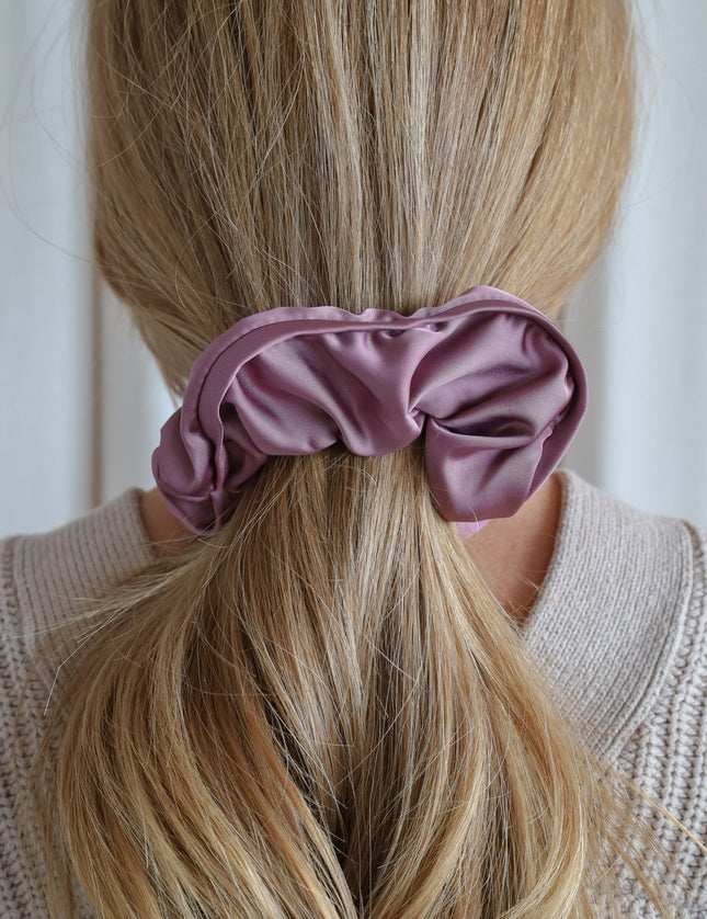 Scrunchie Silky Anemone - Things I Like Things I Love